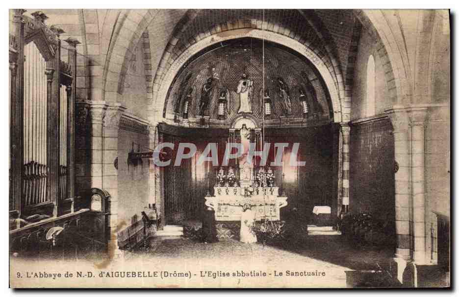 CPA Orgue L'abbaye de ND d'Aigeubelle L'eglise abbatiale Le sanctuaire
