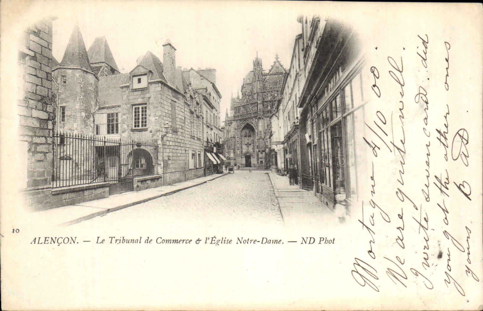 Alençon — Le Tribunal de Commerce & l'Église Notre-Dame — ND Phot