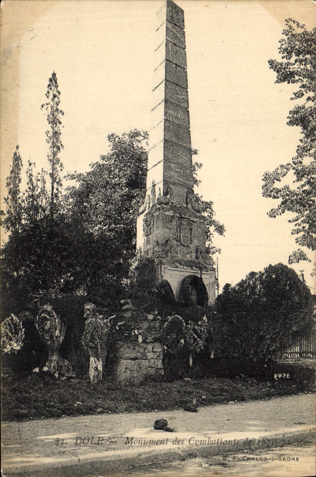 Dole — Monument des Combattants de 1870-71 — E. F. Chalon-Saône, n°43