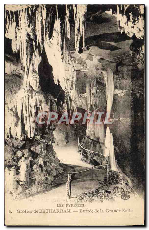 Grottes de BETHARRAM — Entrée de la Grande Salle — Les Pyrénées