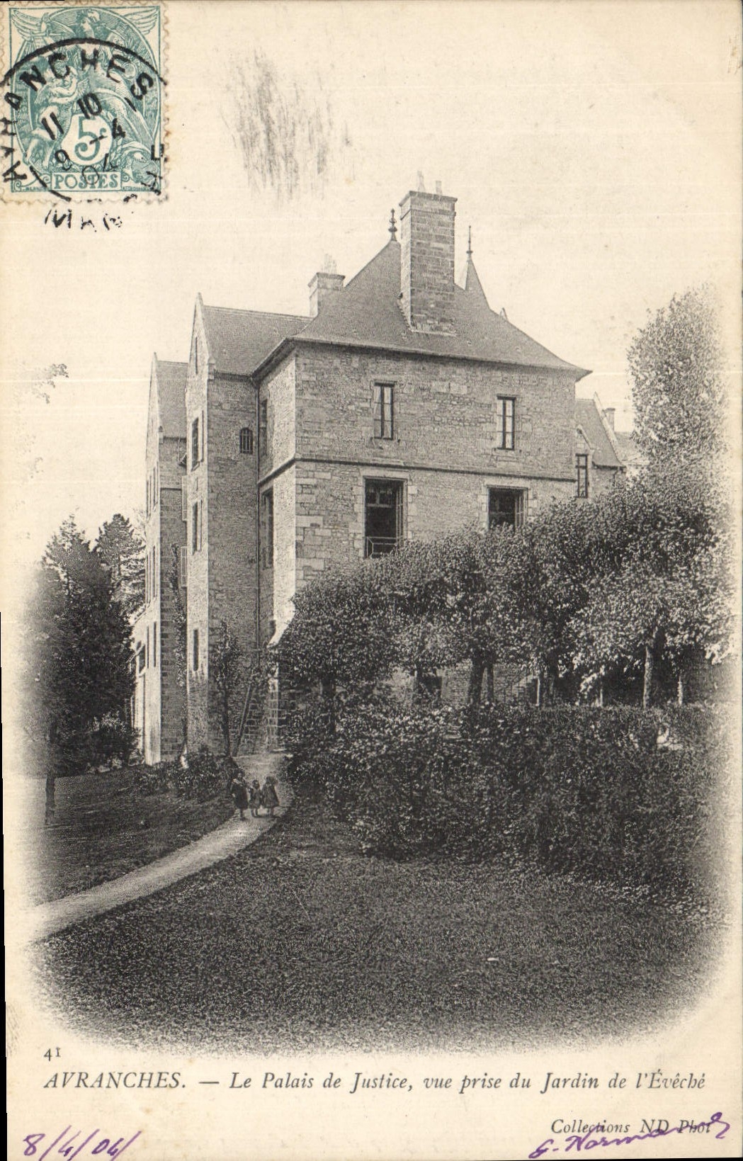 Avranches — Le Palais de Justice, vue prise du Jardin de l'Évêché — F. Horne de Phot.