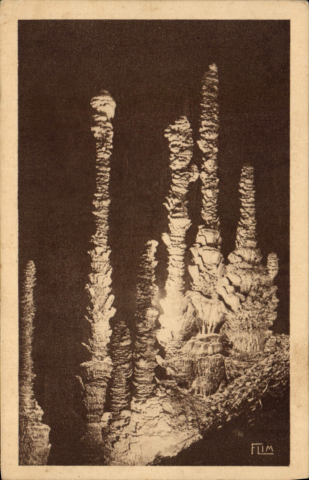 Grottes de la Vierge — Les Gypres — Éditeur LAVEN-ARMAND, n°14
