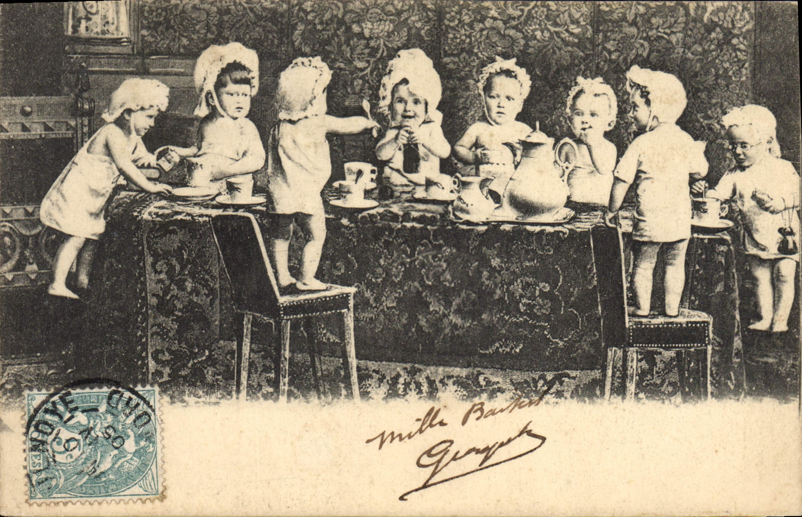 CPA Fantaisie Enfants Enfant Bebe 