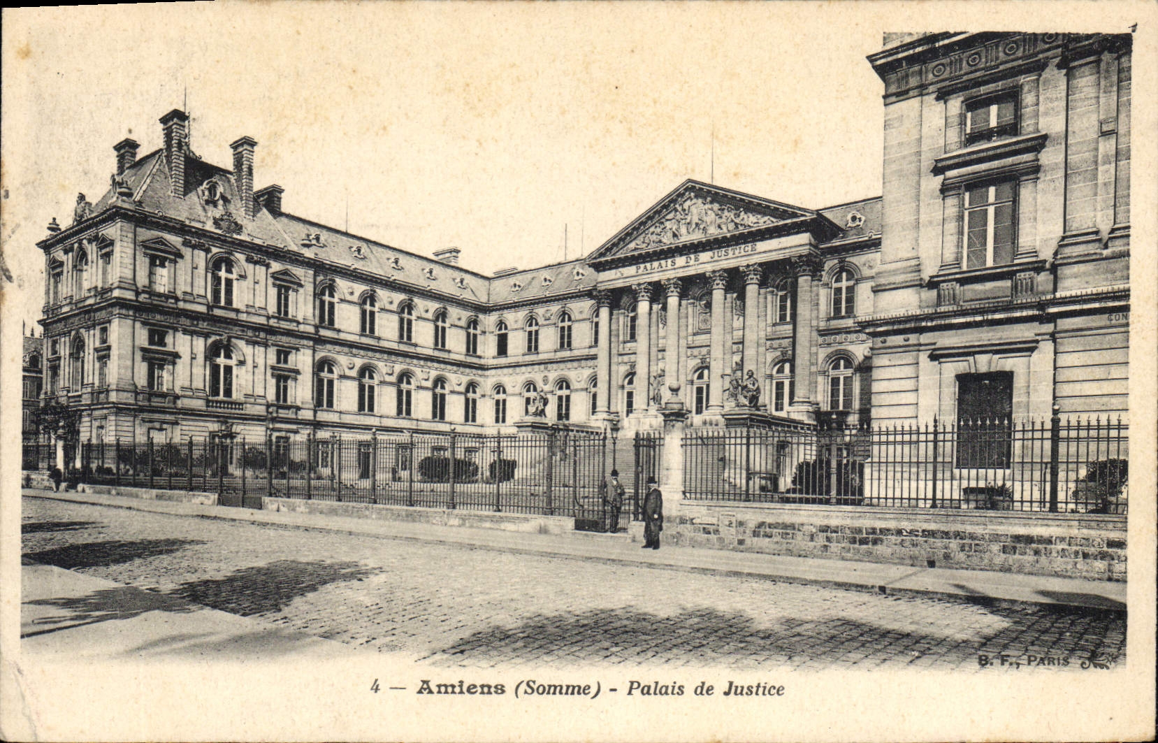 CPA Palais de justice Amiens 