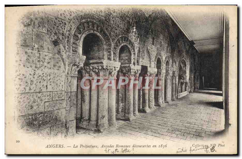 CPA Prefecture Arcades romanes Angers