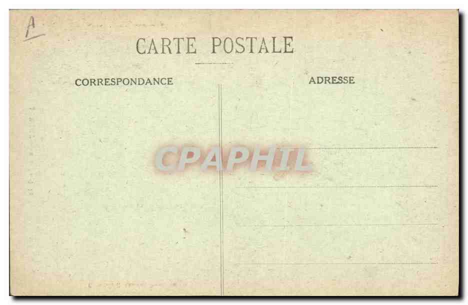CPA Folklore Costume d'Auray — Verso