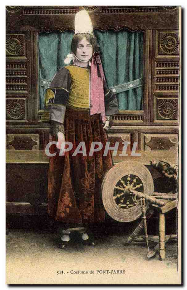 CPA Folklore Costume de Pont L'Abbe