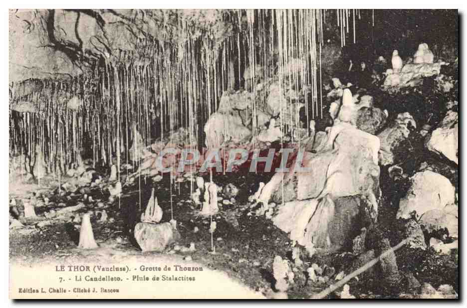CPA Grotte de Thouzon Pluie de stalactites Le Thor Grottes 