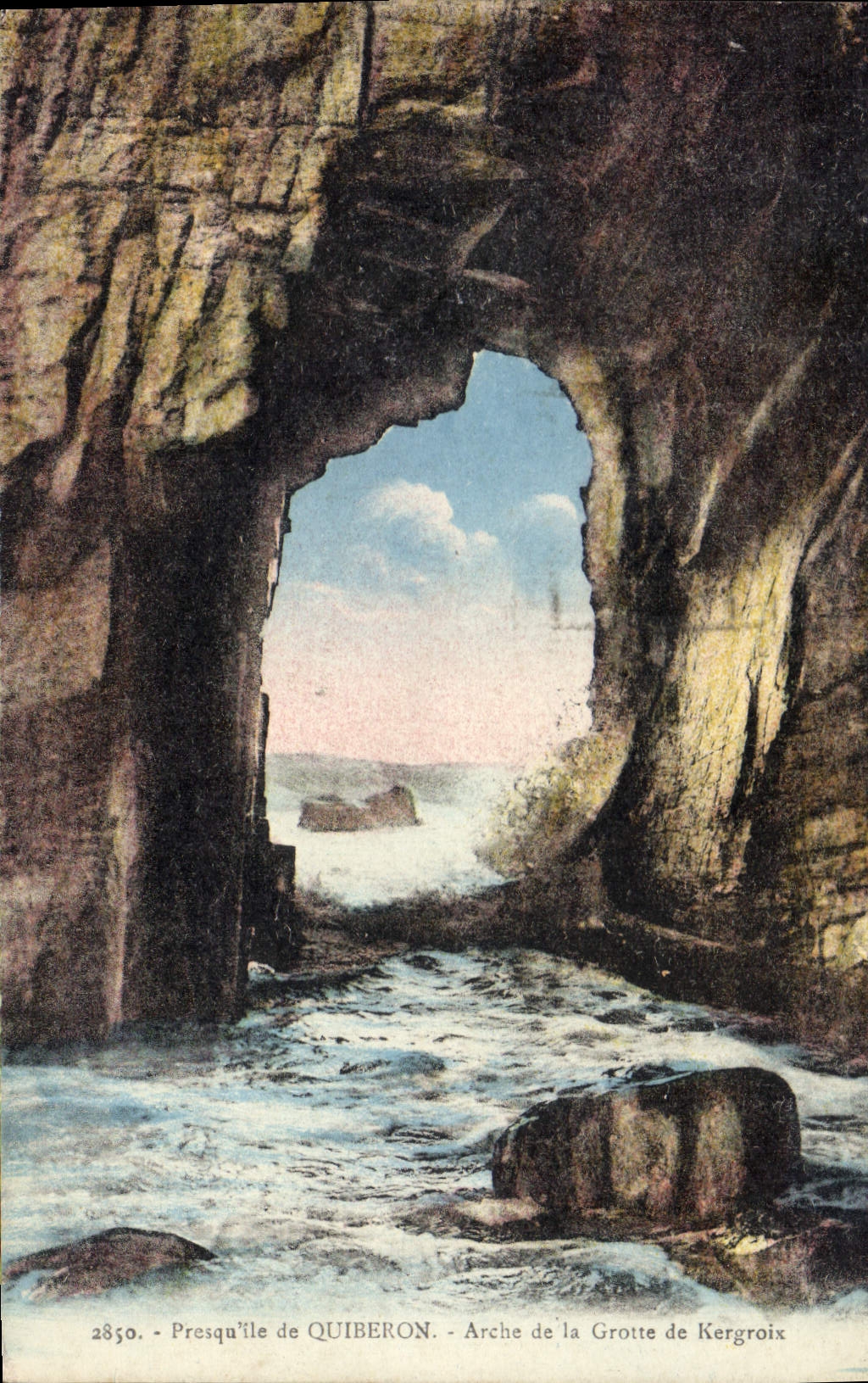Presqu'île de Quiberon — Arche de la Grotte de Kergroix — Éditeur non identifié, n° 2850