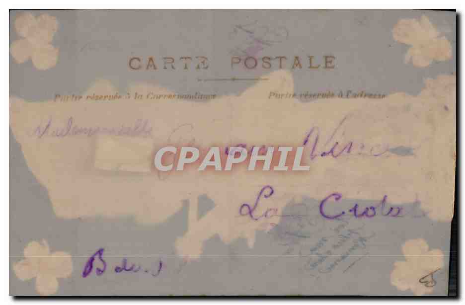 Gamin jouant de la guitare — avec poissons et trèfles — éditeur Carte Postale — Reverso
