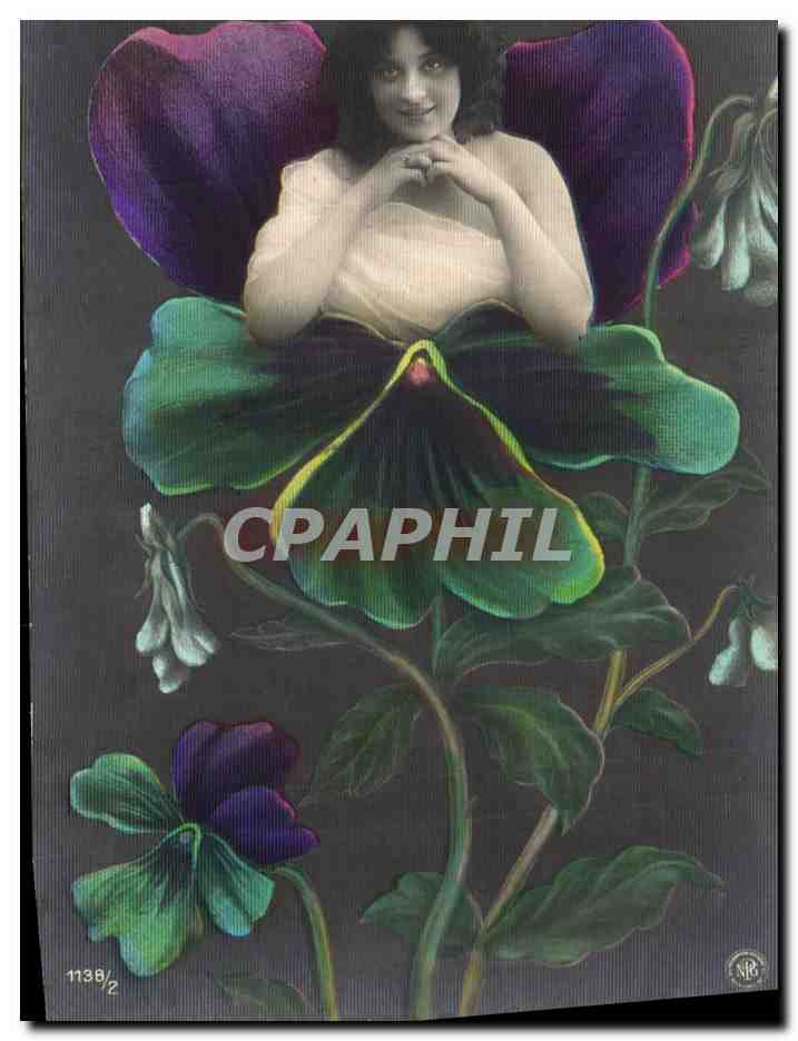 Mujer sentada en una gran flor púrpura — edición alemana — n° 1138/2
