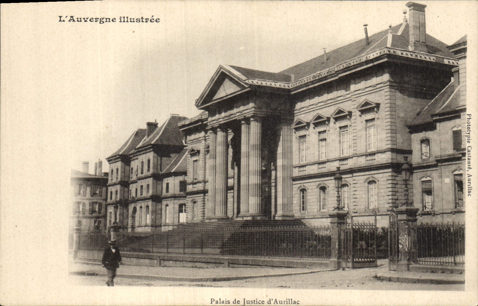 Palais de Justice d'Aurillac — L'Auvergne illustrée — Phototypie Casané, Aurillac