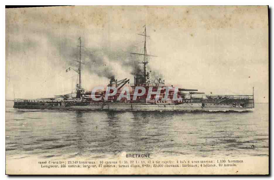 CPA Bateau de Guerre Bretagne Cuirasse d'escadre