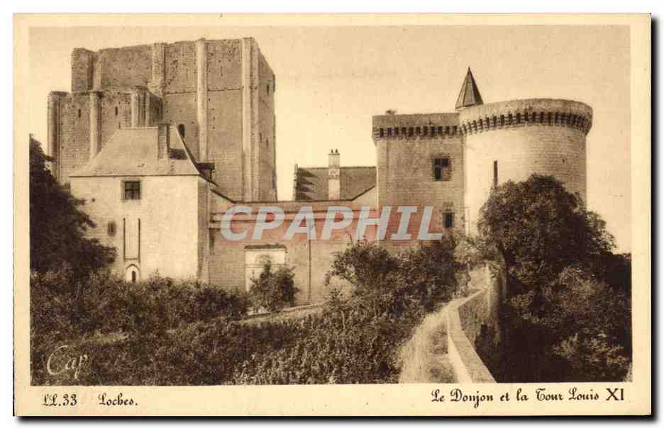 CPA Chateau Loches Le donjon et la tour Louis XI