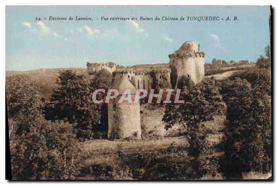 CPA Chateau Environs de Lannion Vue exterieure du chateau de Tonquedec