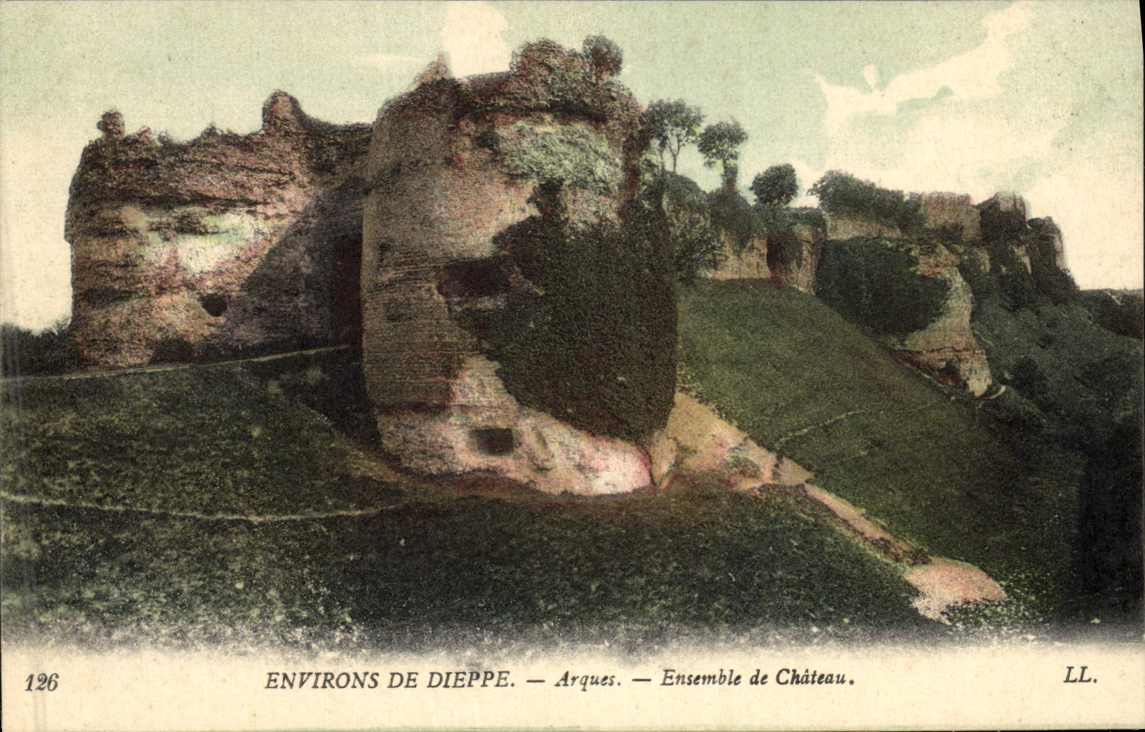 CPA Chateau Environs de Dieppe Arques