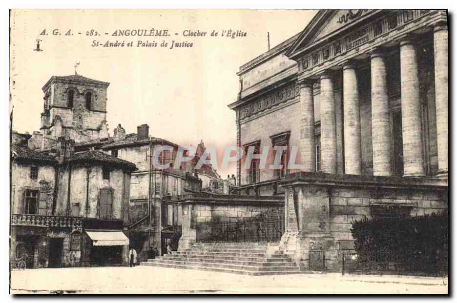 CPA Palais de Justice Angouleme Clocher de l'eglise St Andre et Palais de justice 