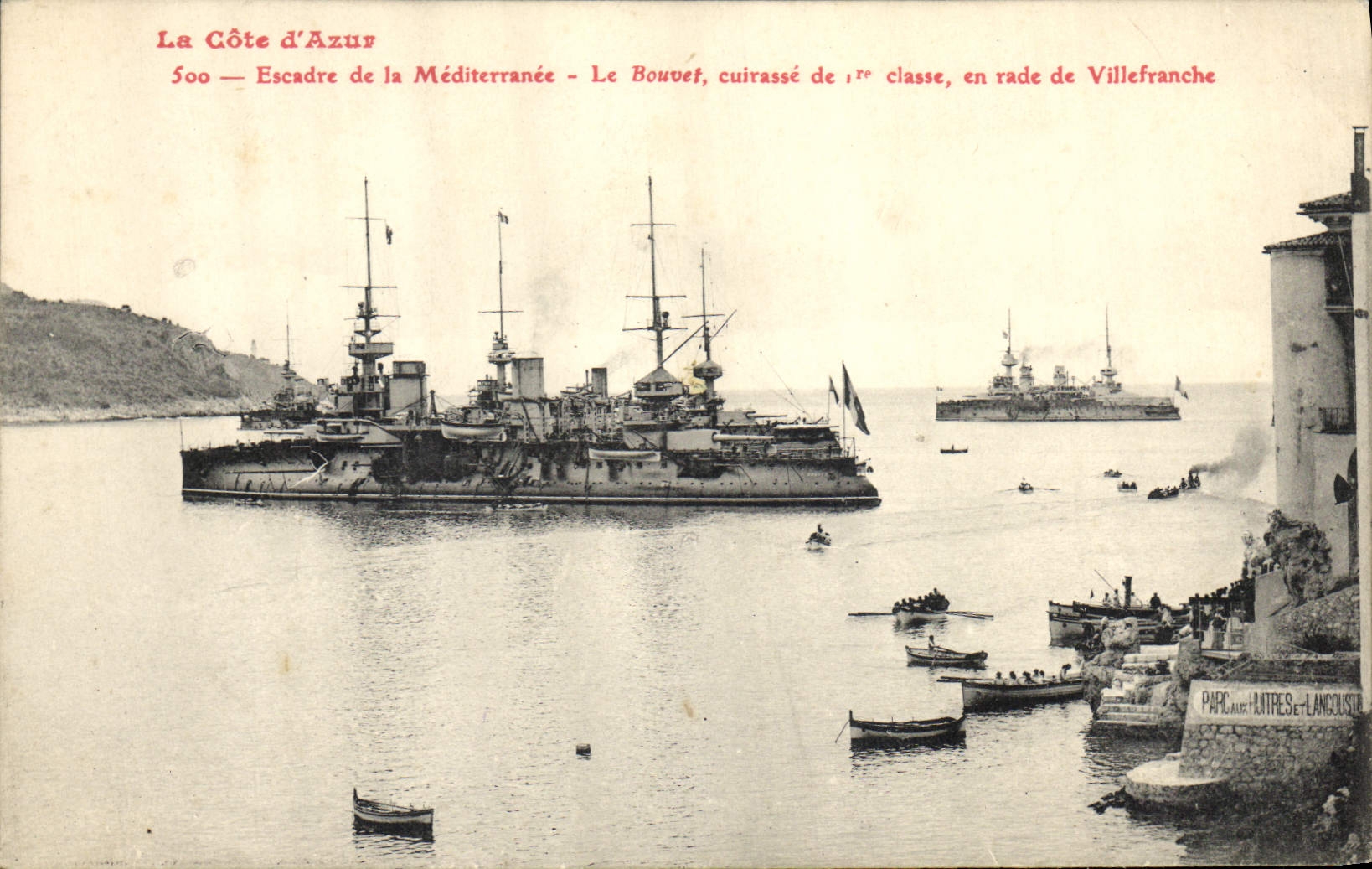 CPA Bateau de Guerre Escadre de la Mediterranee Le Bouvet Cuirasse de 1ere classe en rade de Villefranche