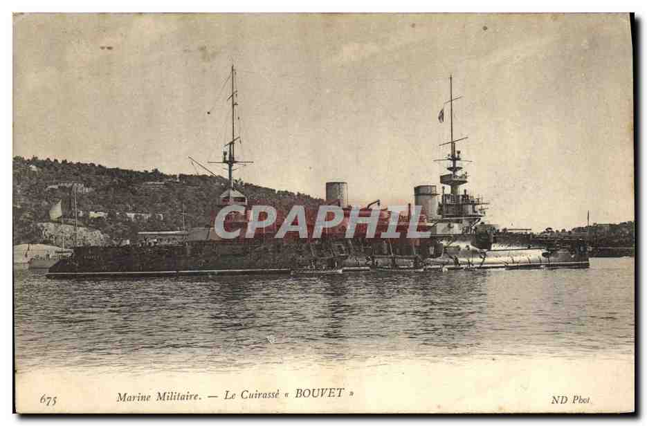CPA Bateau de Guerre Le Cuirasse Bouvet