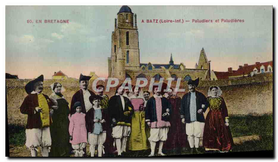 CPA Folklore A Batz Paludiers et Paludieres