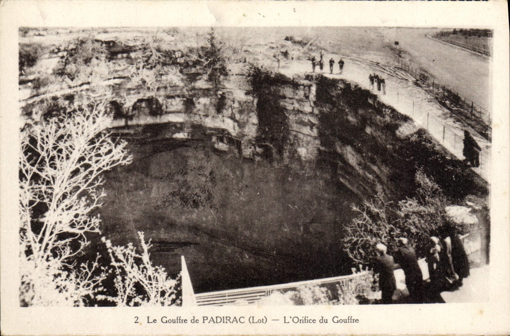 Le Gouffre de PADIRAC (Lot) — L'Orifice du Gouffre — Éditeur CPAPHIL, n°2