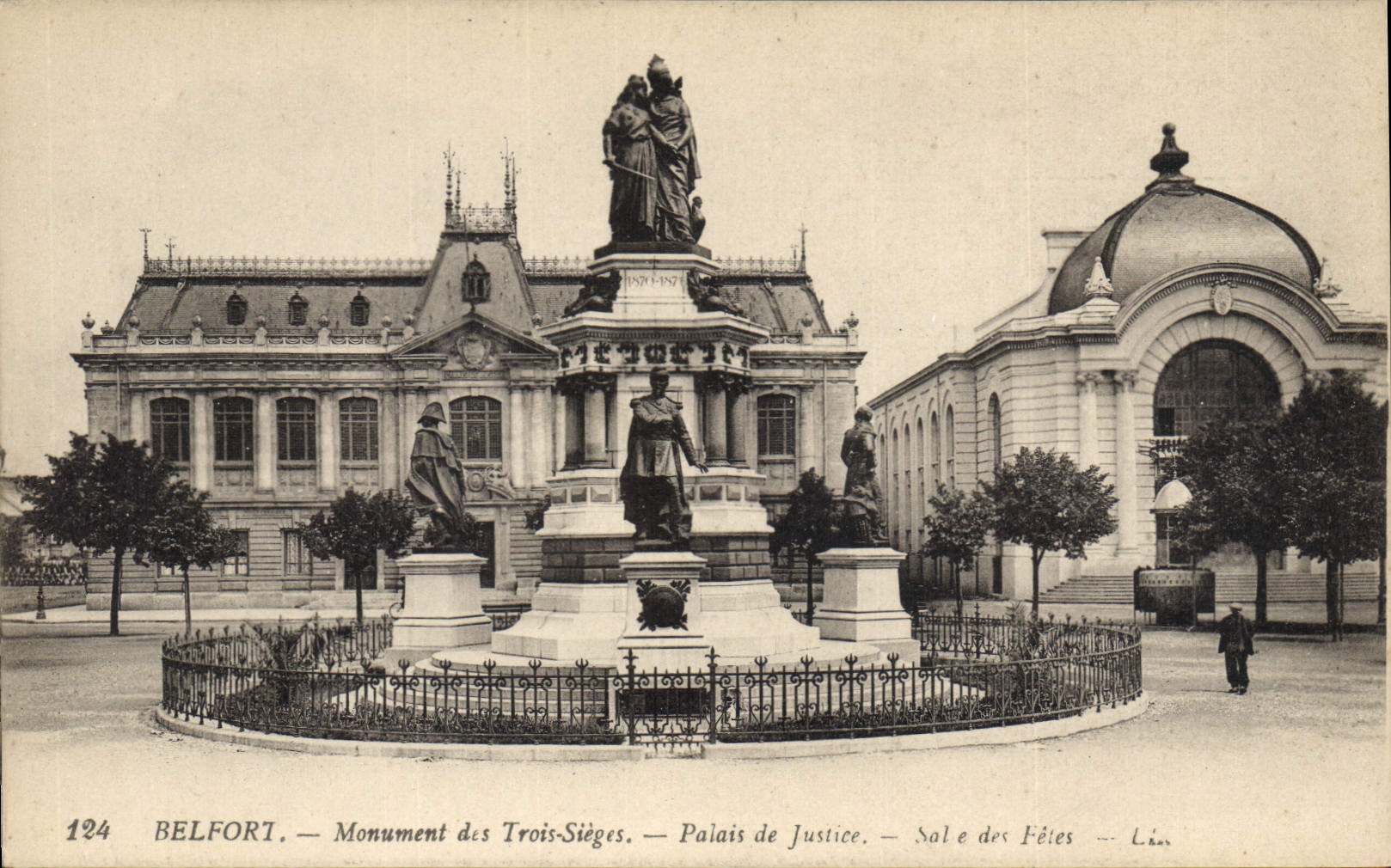CPA Palais de Justice Belfort Monument des Trois Sieges Salle des fetes 