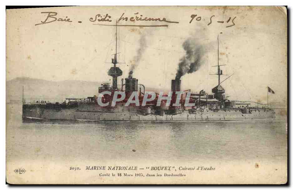 CPA Bateau de Guerre Bouvet Cuirasse d'escadre