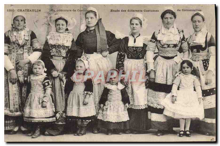 CPA Folklore Chateaulin Un concours de costumes Cornouailles