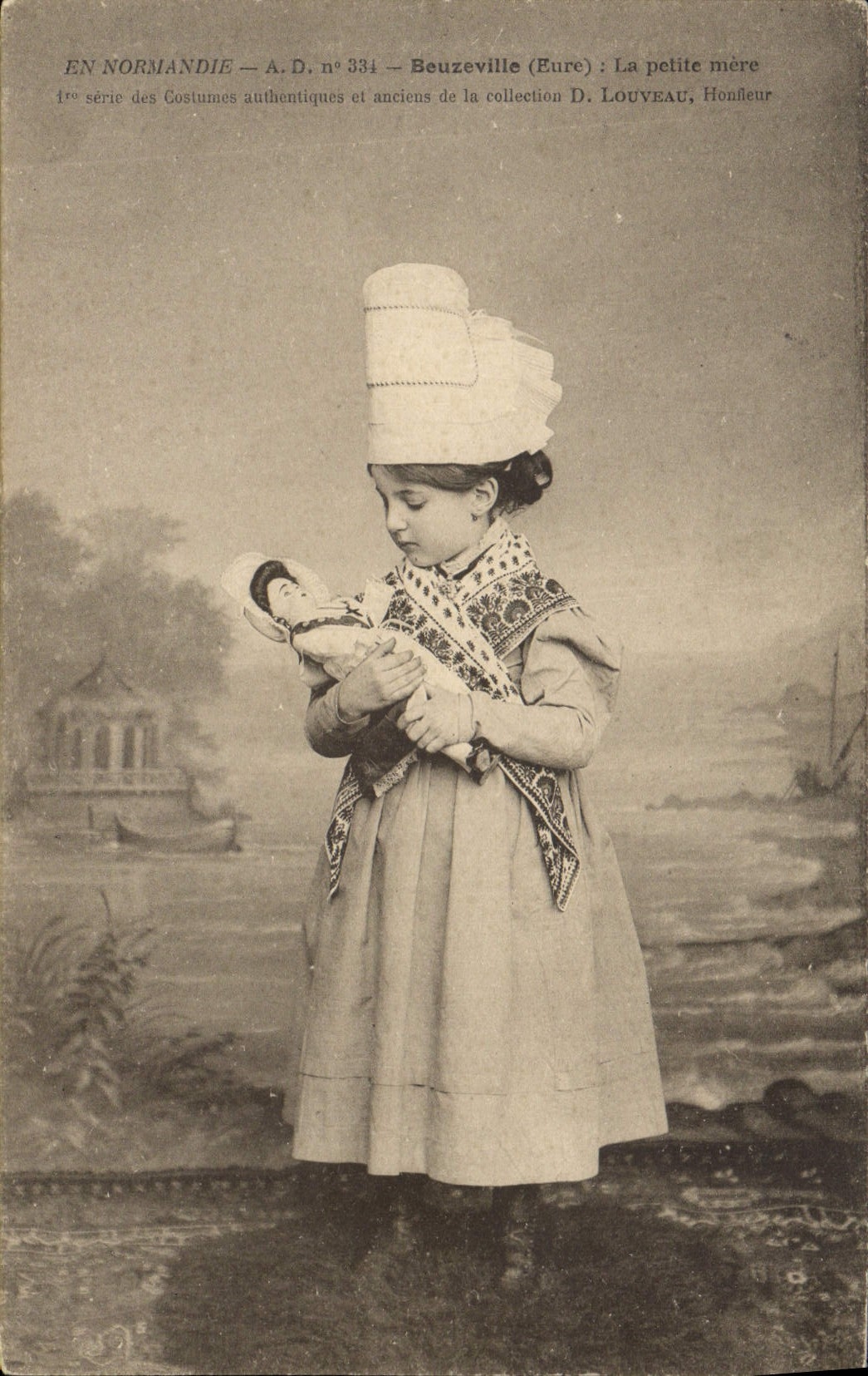 Beuzeville (Eure) — La petite mère — A.D. n° 334 — Collection D. Louveau, Honfleur - Anverso