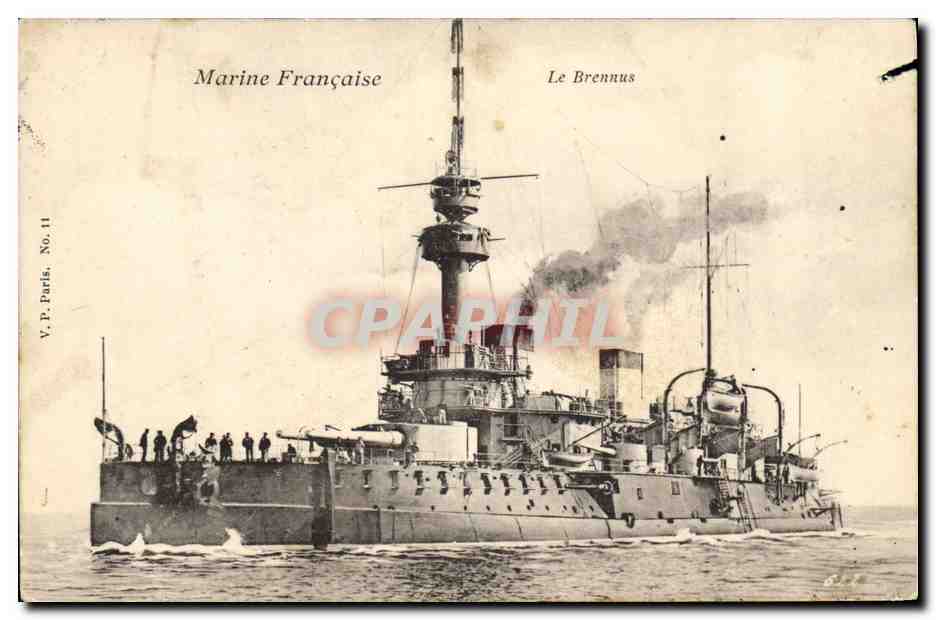 CPA Bateau de Guerre Le Brennus