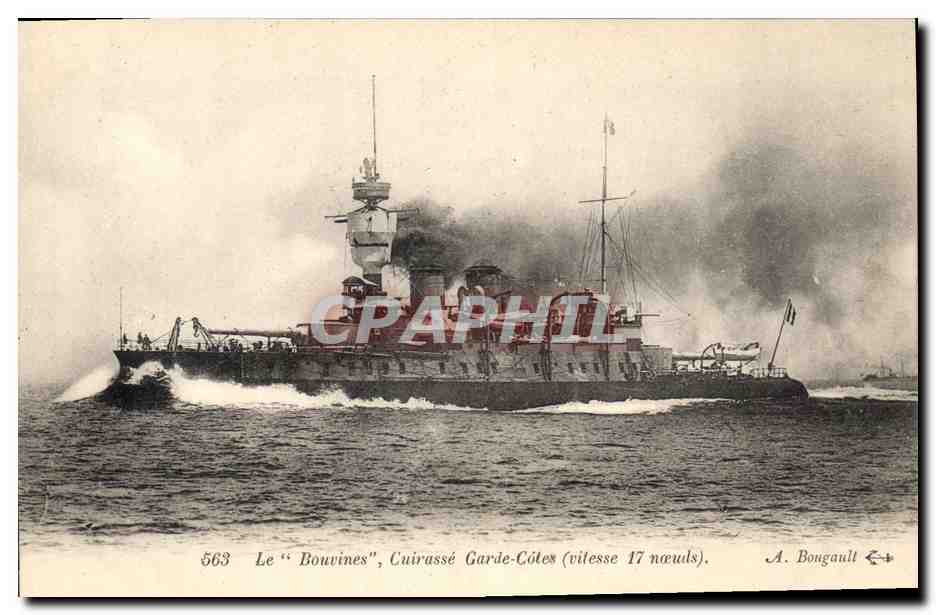 CPA Bateau de Guerre Le Bouvines Cuirasse Garde Cotes