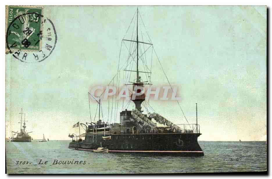 CPA Bateau de Guerre Le Bouvines