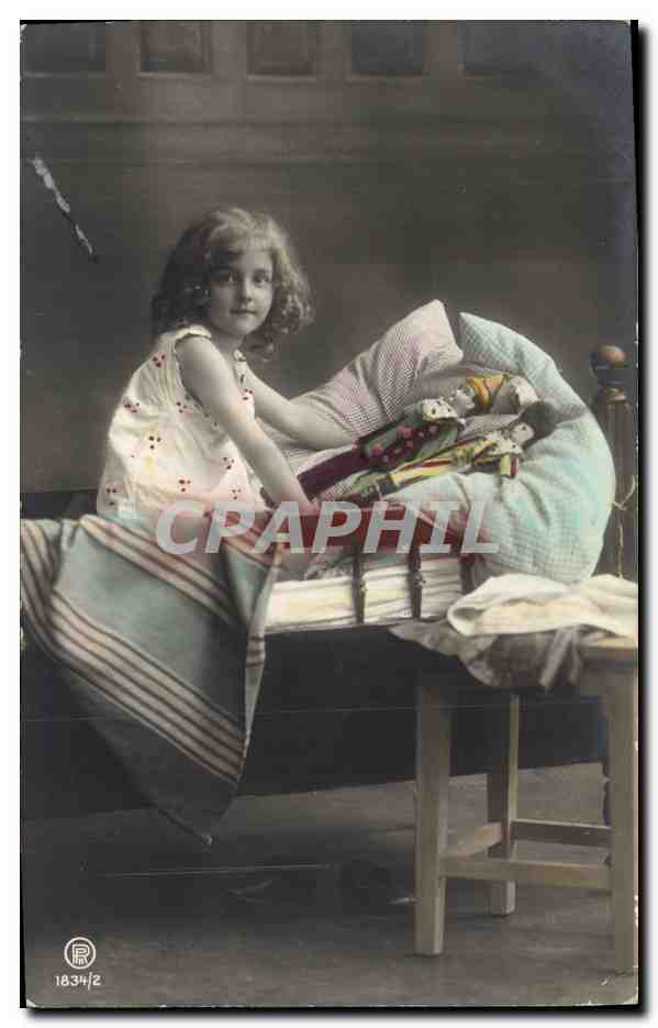 CPA Fantaisie Enfant Poupees 