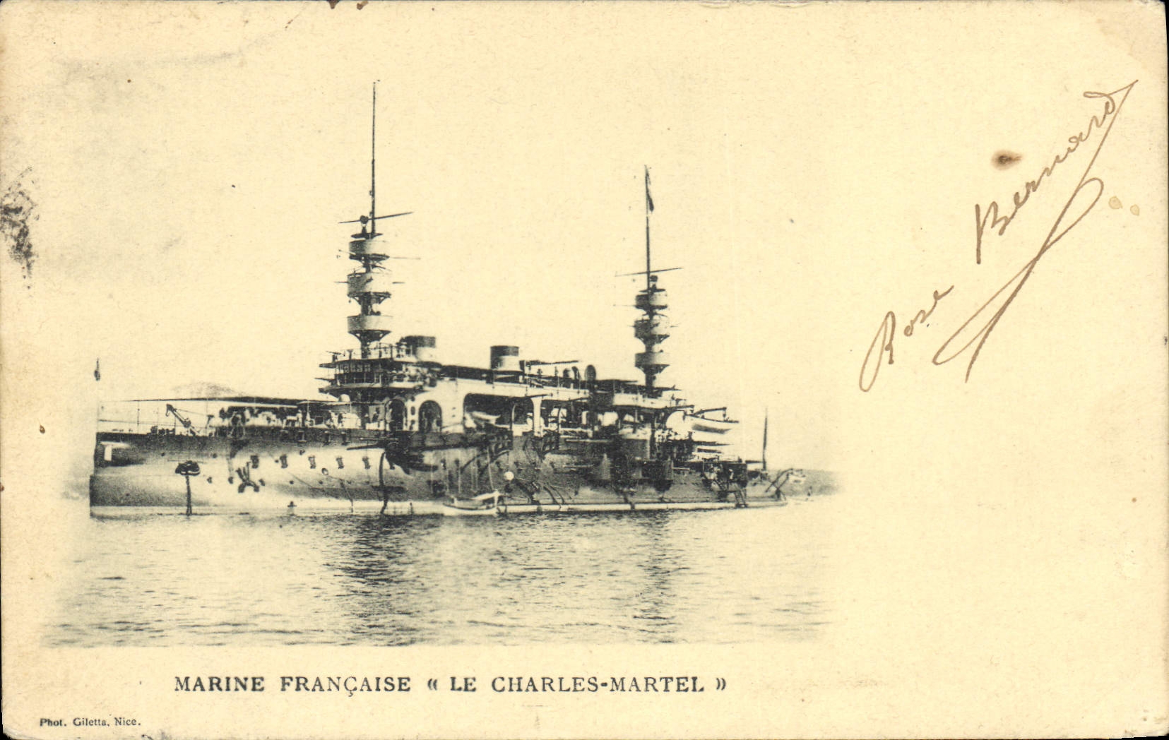 CPA Bateau de Guerre Le Charles Martel 