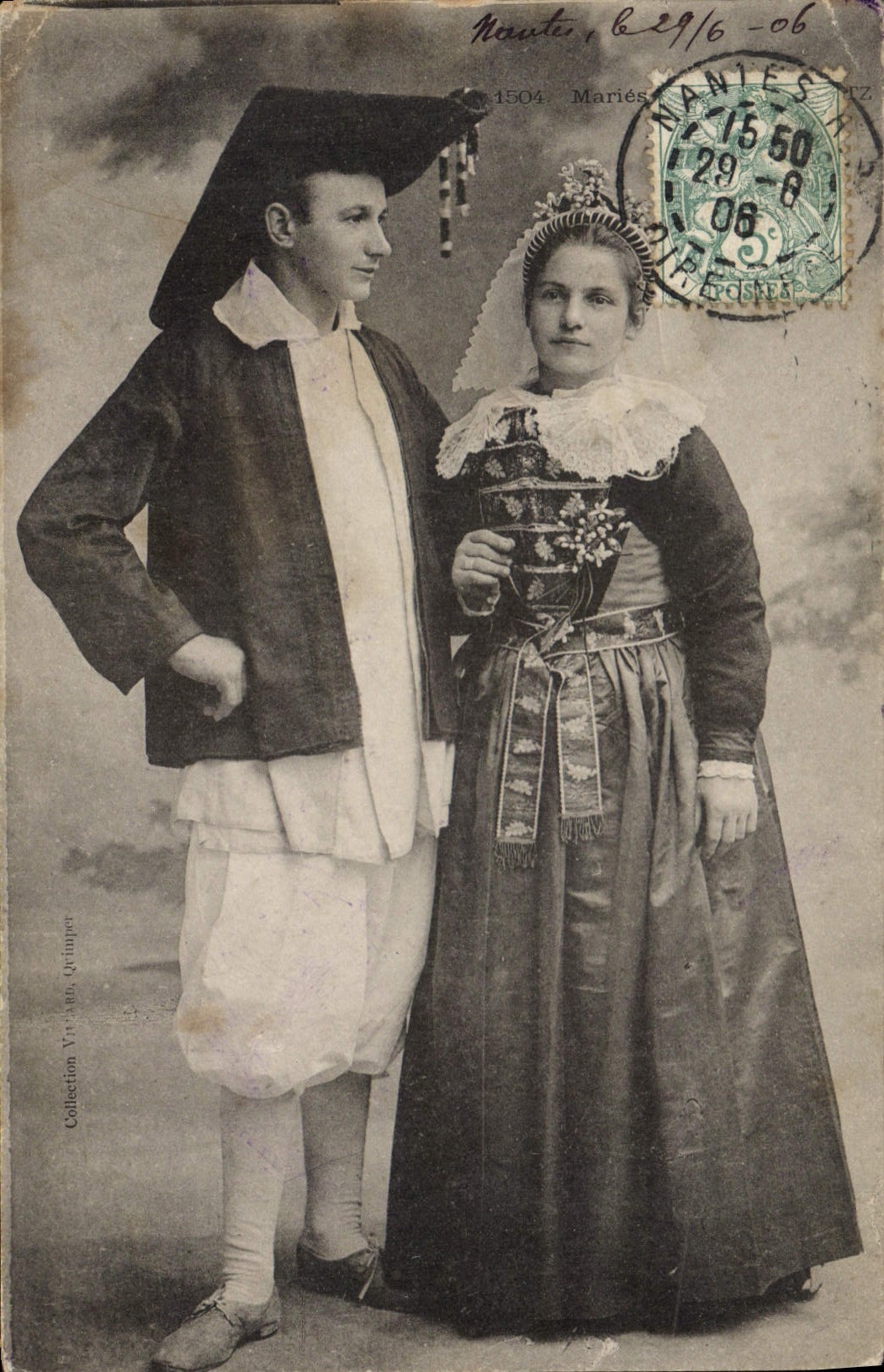 CPA Folklore Maries Bretagne Mariage  