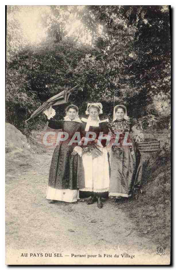 CPA Folklore Au Pays du Sel Partant pour la fete du village 