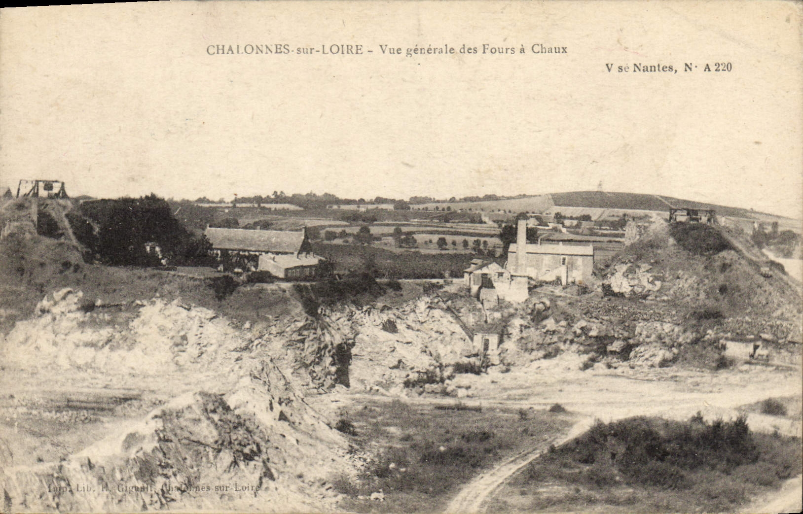 CPA Chalonnes sur Loire Vue generale des Fours a Chaux