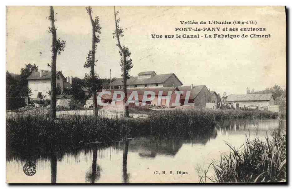 CPA Vallee de L'Ouche Pont de Pany et ses environs Vue sur le canal La fabrique de ciment