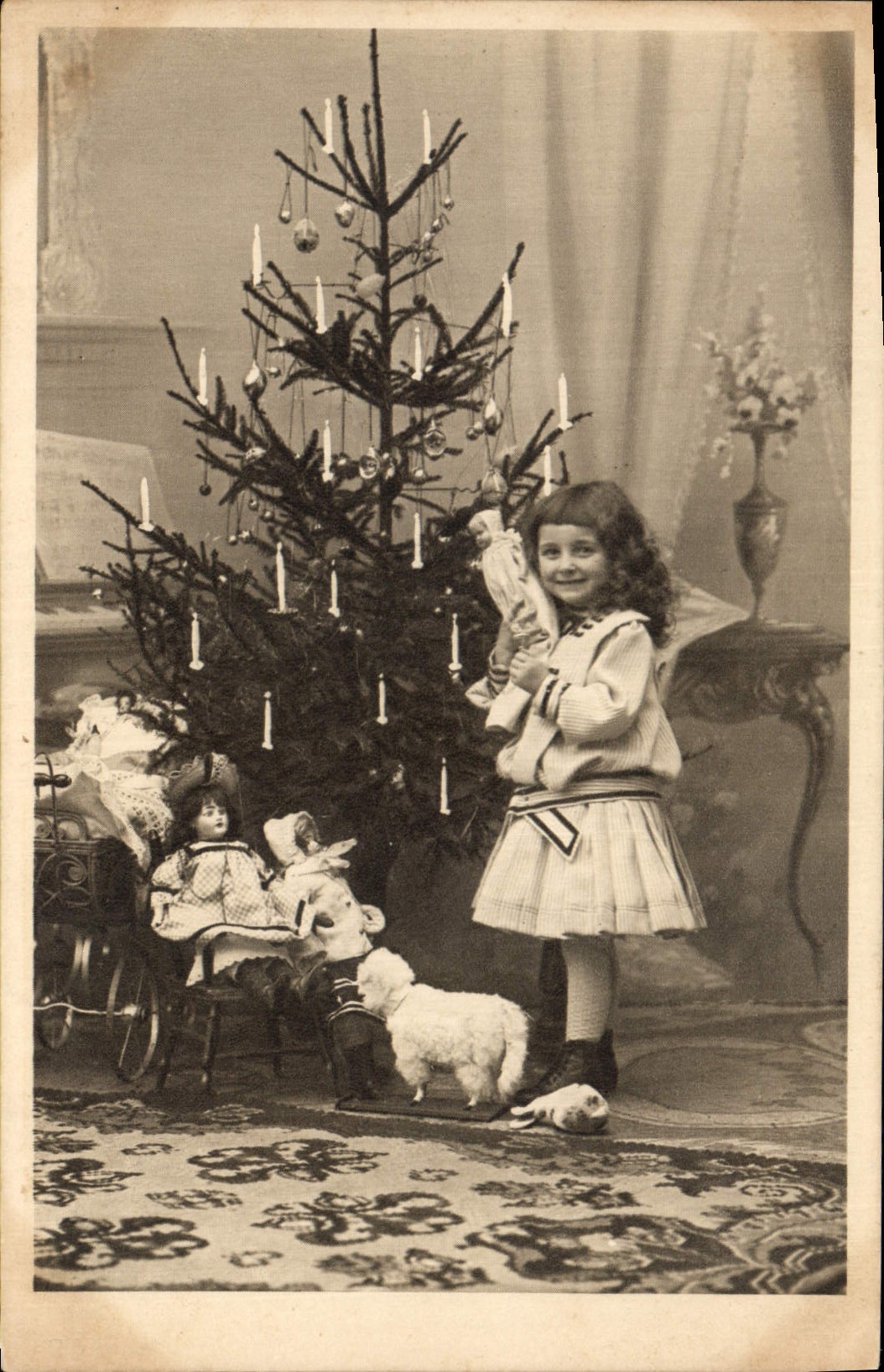 CPA Fantaisie Enfant Poupee Ange 