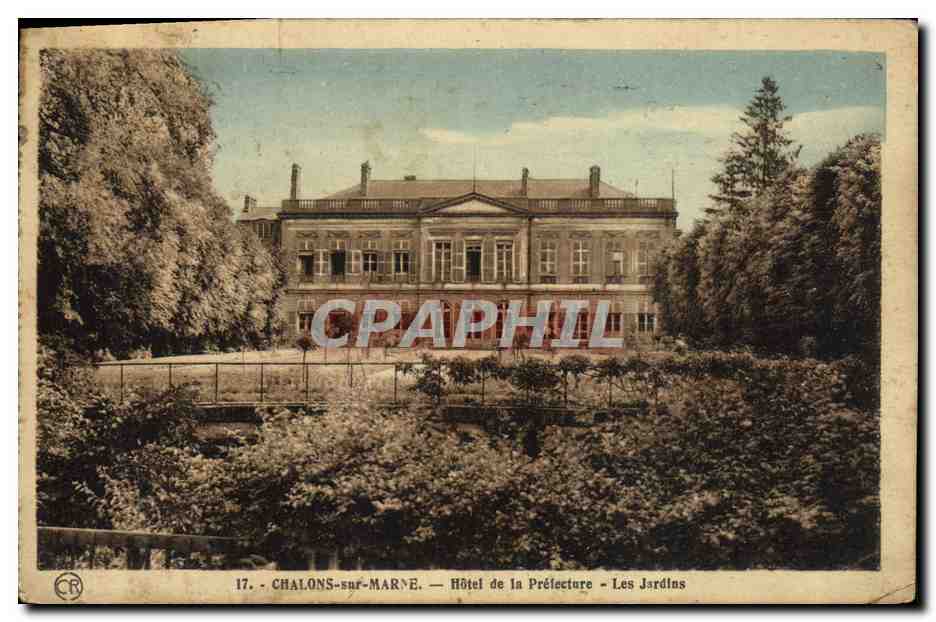 CPA Chalons sur Marne Hotel de la Prefecture Les jardins 