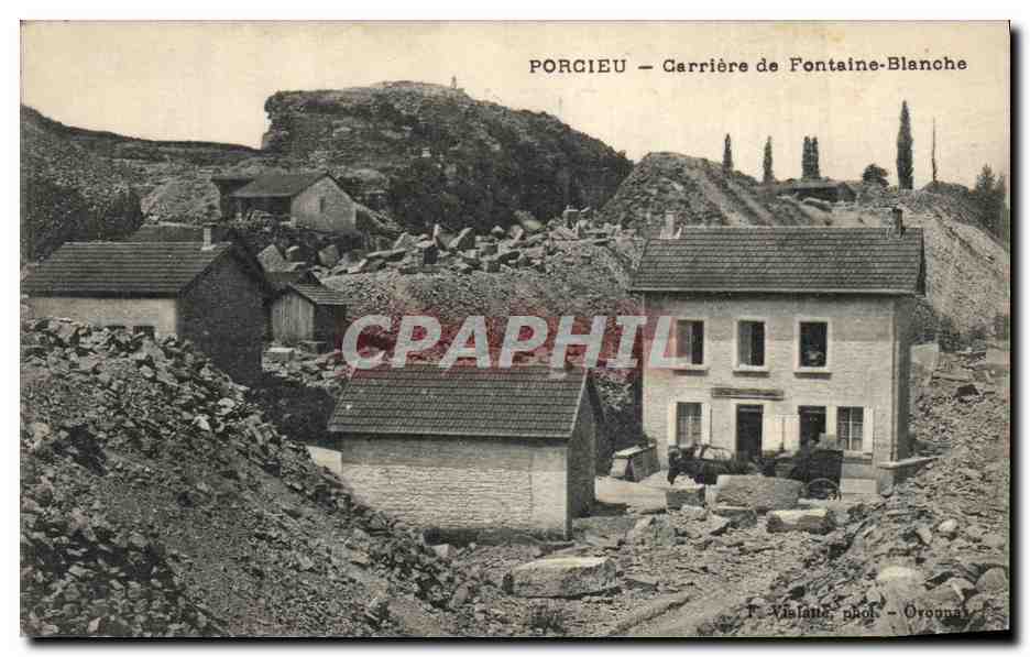 PORCIEU — Carrière de Fontaine-Blanche — T. Vislaude, phot. - Oyonnax