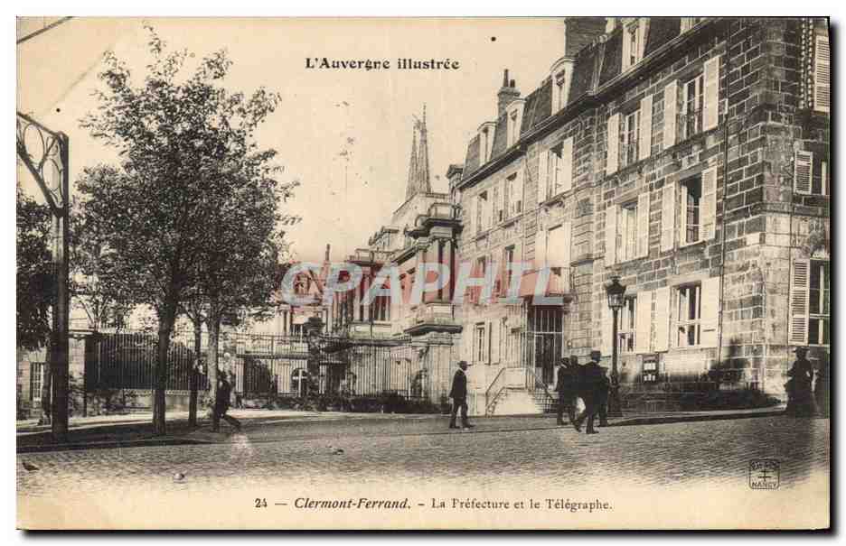 CPA Clermont Ferrand La Prefecture et le Telegraphe