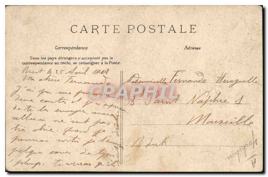 CPA Folklore Femme des environs de Lorient en capot noir — Verso
