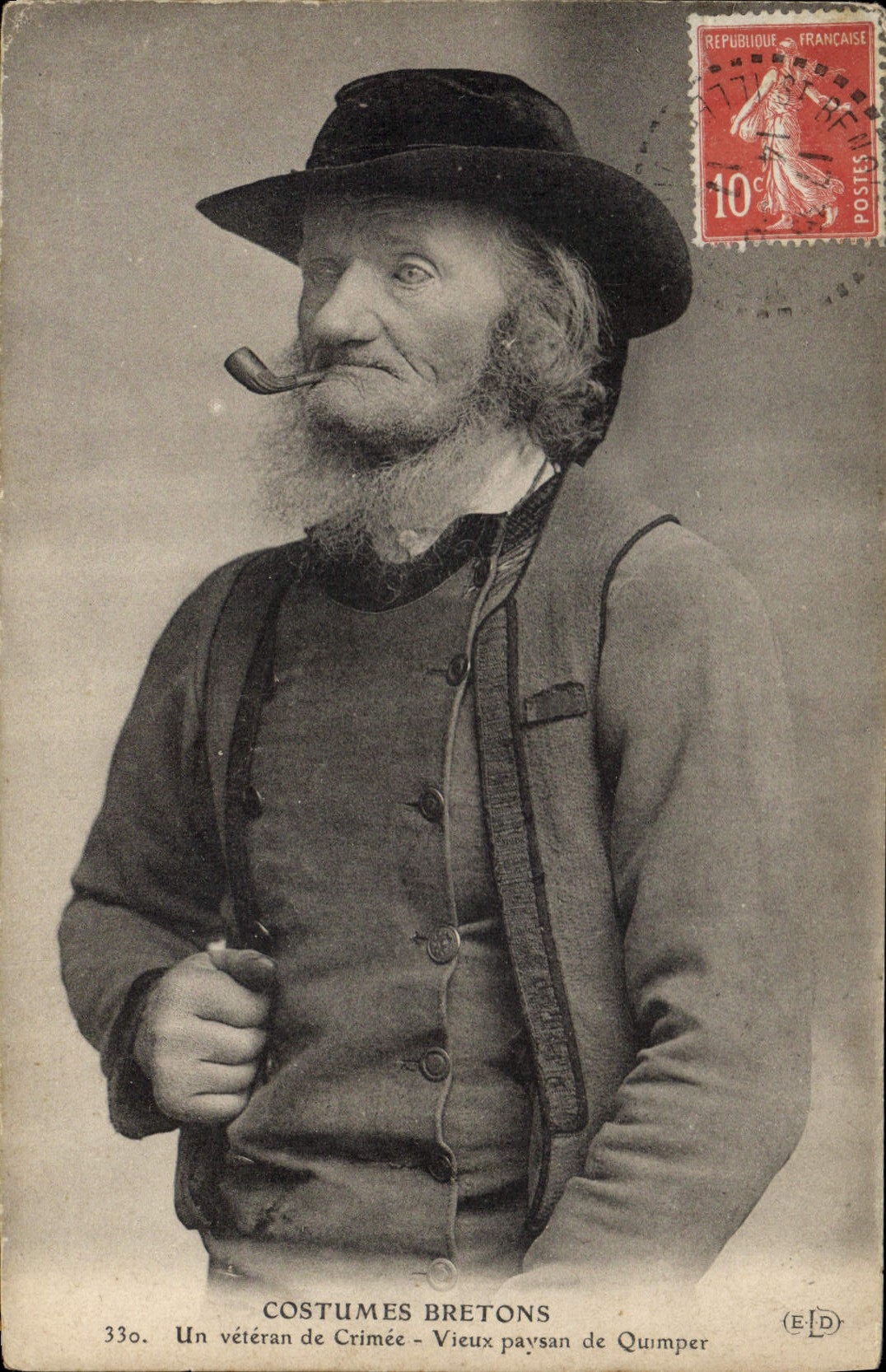 Un vétéran de Crimée - Vieux paysan de Quimper — COSTUMES BRETONS, n°330, éditeur ELD