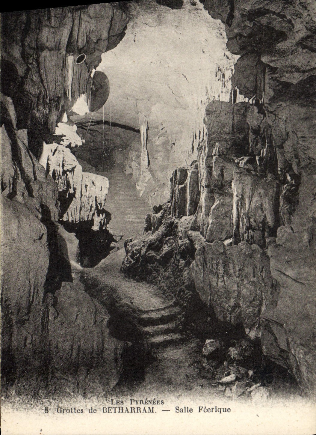 CPA Grotte Grottes de Betharram Salle feerique