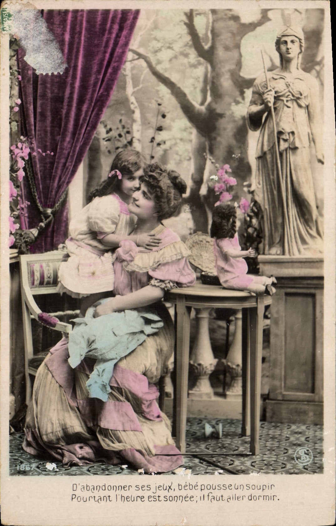 CPA Fantaisie Enfant Poupee Femme