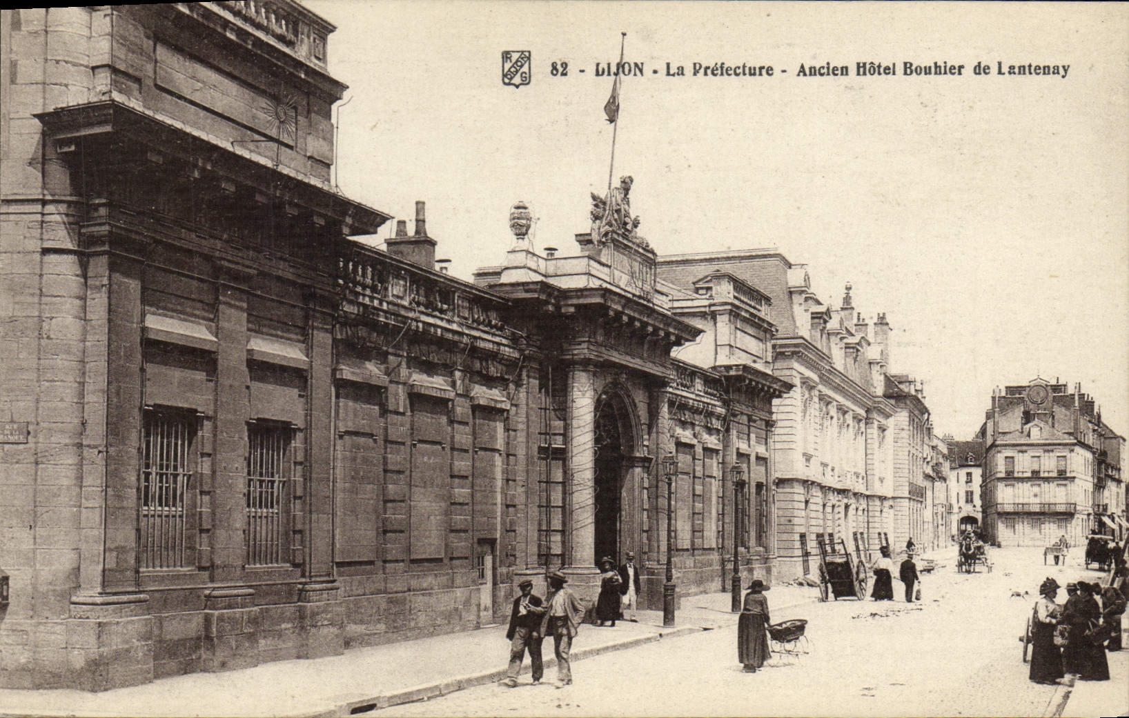 CPA Prefecture Dijon Ancien Hotel Bouhier de Lantenay