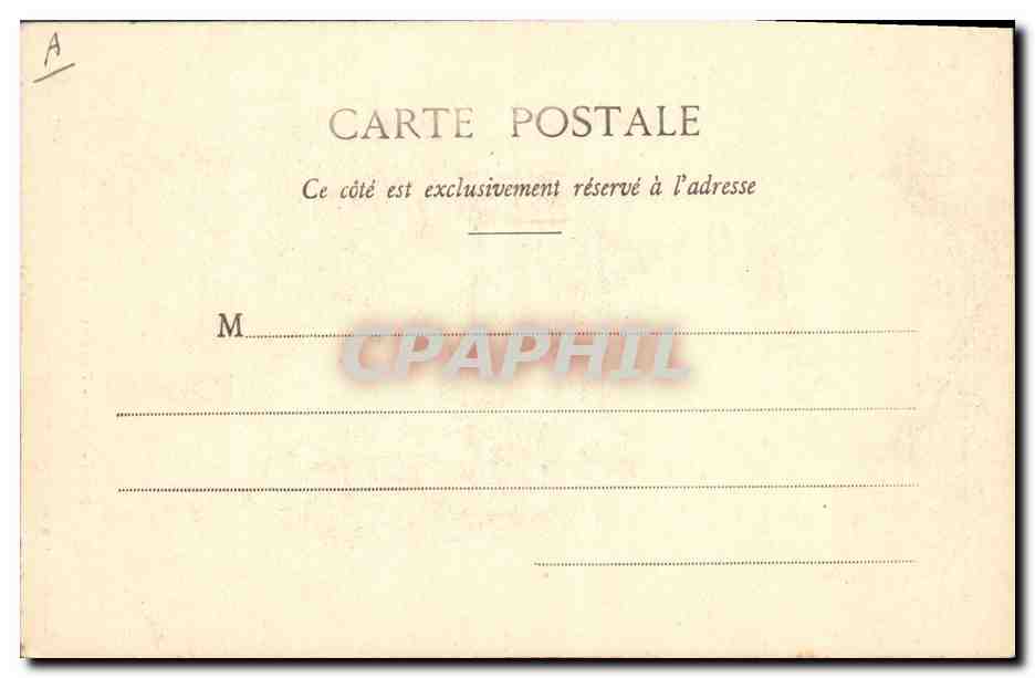 CPA Folklore Pont Aven Tres timide la petite paysannne — Verso