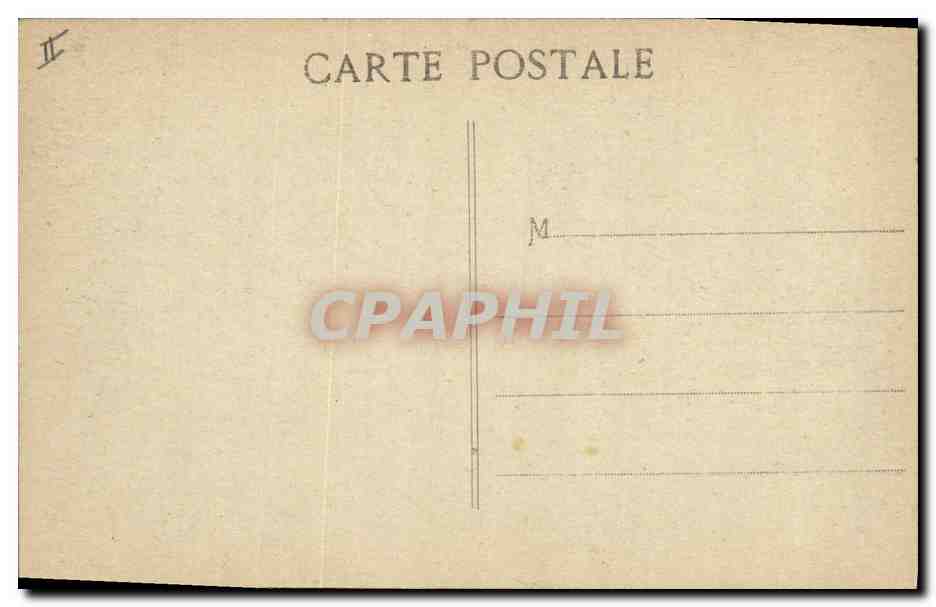 CPA Militaria Arrivee d'un convoi de munitions sous un tir de barrage — Rückseite