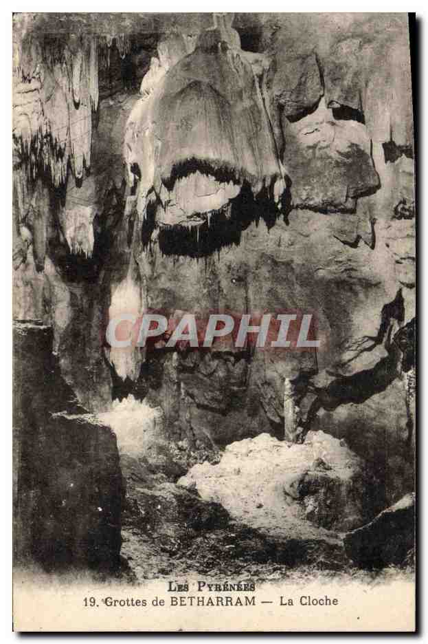 CPA Grottes de Betharram La cloche Grotte 